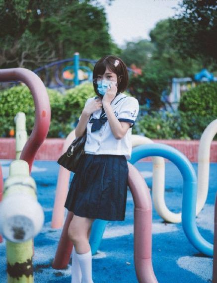 日本娇小侵犯hd_蓝光在线观看高清
