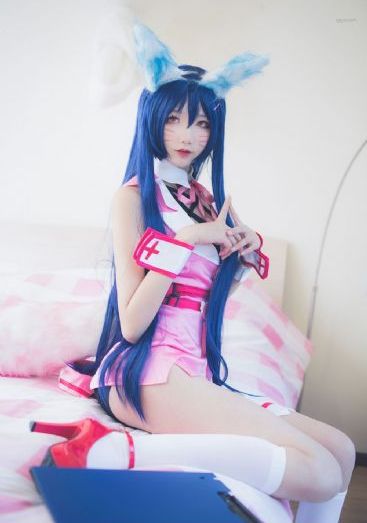 蚁人与黄蜂女:量子领域_4K迅雷电影在线