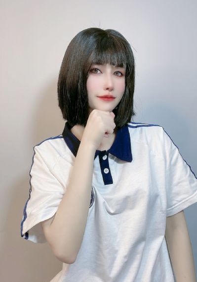 美女校花张开腿让我电影_4K高清完整版