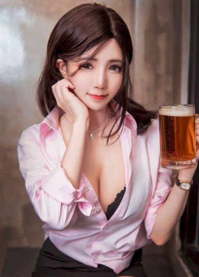 可疑的美容店韩剧_DVD手机在线看