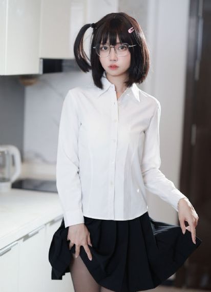护士扒下内裤让我爽一夜_BD国语免费观看超清