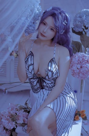 姨母的诱惑李采潭_高清免费在线播放