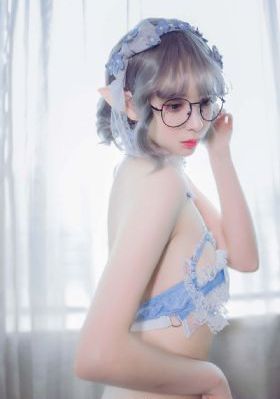 人间至尊短剧_BD英语在线视频观看