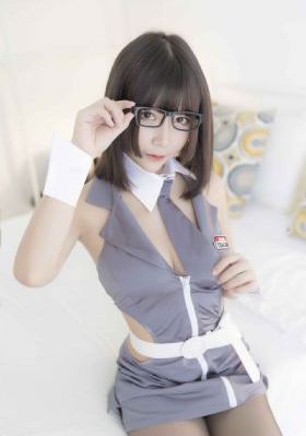 被想拥抱的人 威胁了_超清在线手机播放