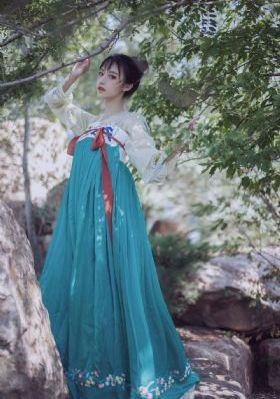 老太婆裸体bbb片_国产剧高清免费观看